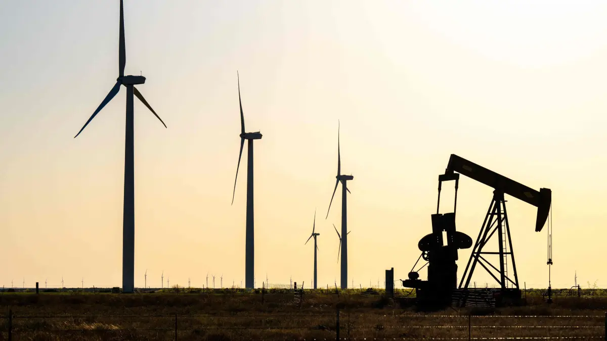 Crude Oil Prices Drop As Fears Of Trade War, Recession Loom: NOLAN, TEXAS - APRIL 08: An oil pumpjack is seen in a field on April 08, 2025 in Nolan, Texas. U.S. oil prices fell nearly 2% today and are more than 15% lower than last week when U.S. President Donald Trump announced new tariffs on imports, raising concerns on the effect they'll have on global economic outlook. Brandon Bell/Getty Images/AFP (Photo by Brandon Bell / GETTY IMAGES NORTH AMERICA / Getty Images via AFP)