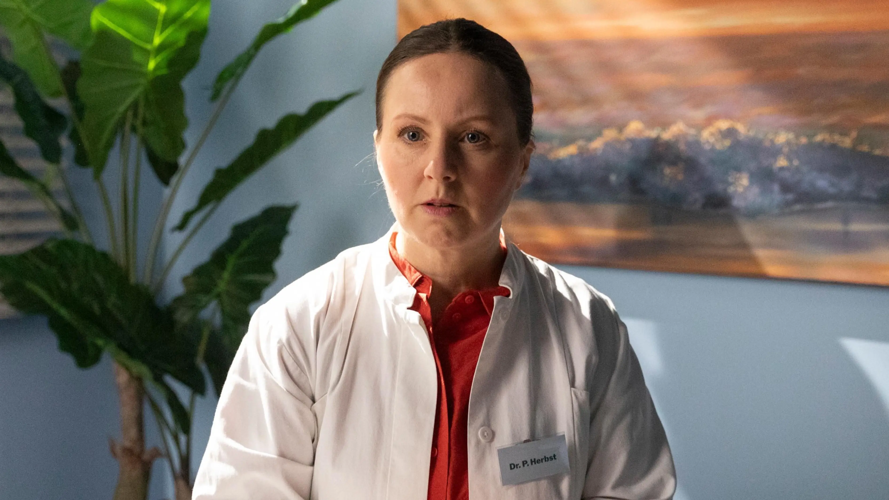 Dr. Philippa Herbst (Katja Preuß) will nicht mehr schweigen.