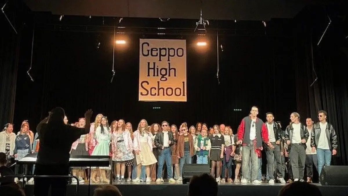 Schulmusical Grease Freihof und Hogy