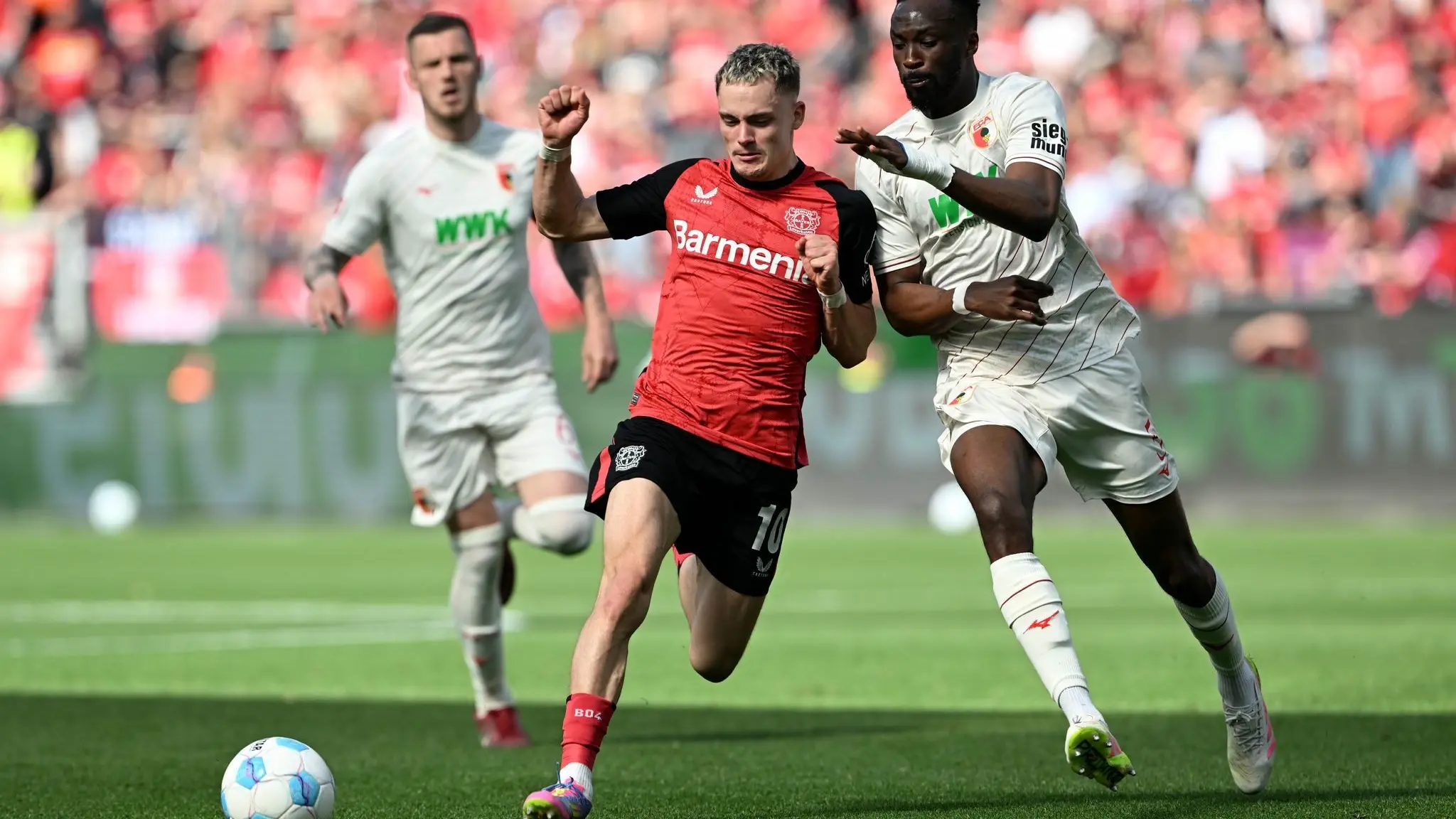 Fußball heute Übertragung der Spiele im TV und Stream swp.de
