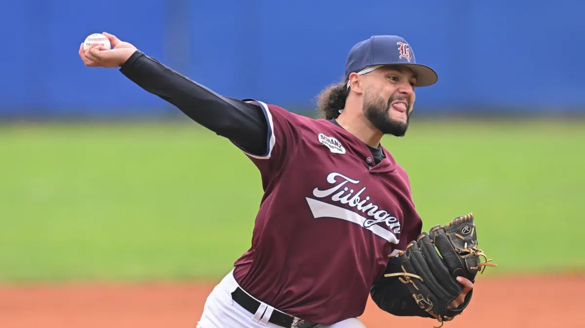 2. Baseball Bundesliga Südwest, Tübingen Hawks - Heidenheim Heideköpfe 2: 2. Baseball Bundesliga Südwest, Tübingen Hawks - Heidenheim Heideköpfe 2, 26.04.2025 - Neuzugang Pitcher Tony Manzano (Hawks Tübingen)
Foto: Axel Grundler