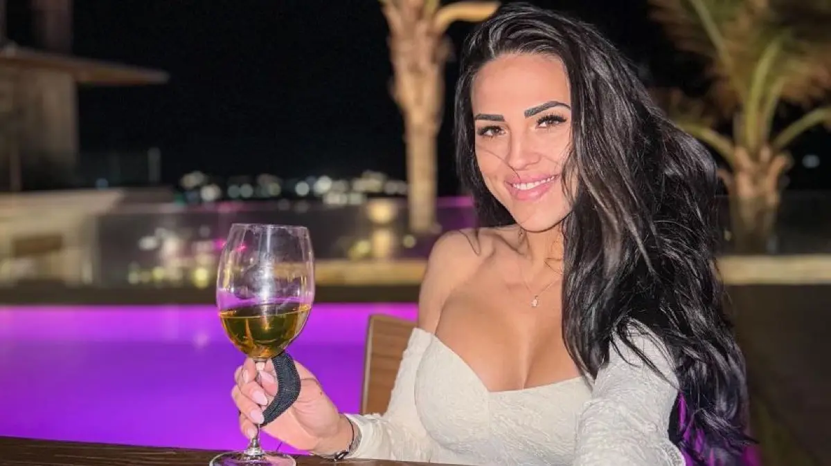 Elena Miras ist seit einer Weile wieder Single.