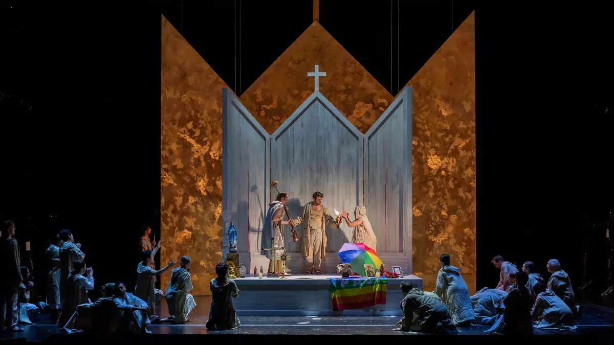 Uraufführung der Franziskus-Oper "Le petite pauvre d'Assise" von Charles Tournemire am Theater Ulm.
