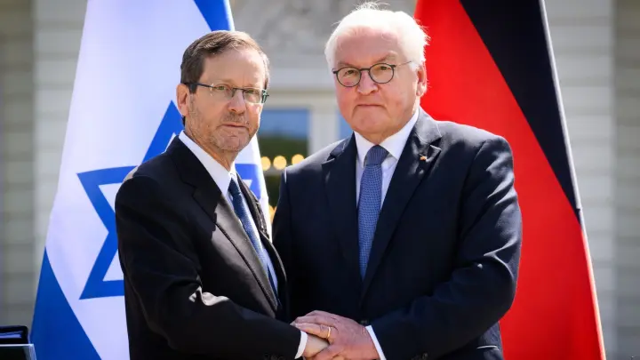 Israel, Deutschland und Beziehungen in schwerem Fahrwasser