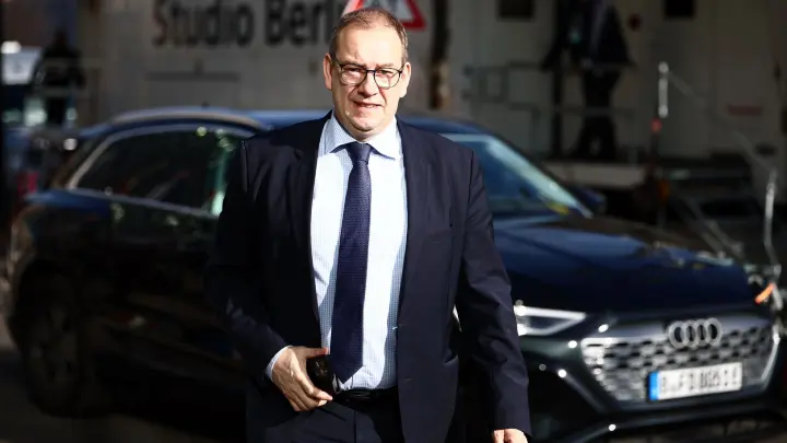 Neuer Wehrbeauftragter: Wer ist Henning Otte?