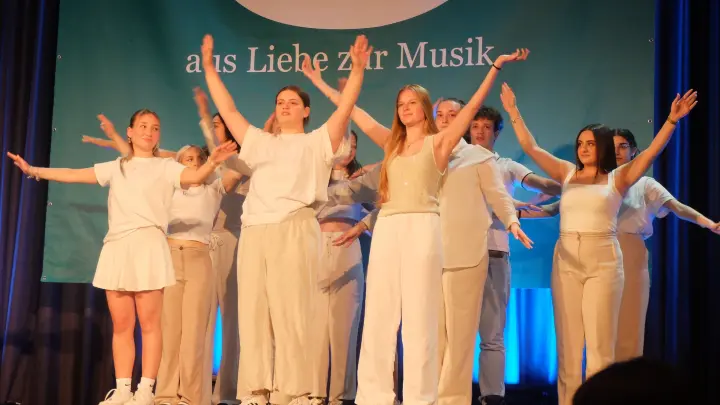 Bühne frei für Löwen, Hühner und Kängurus