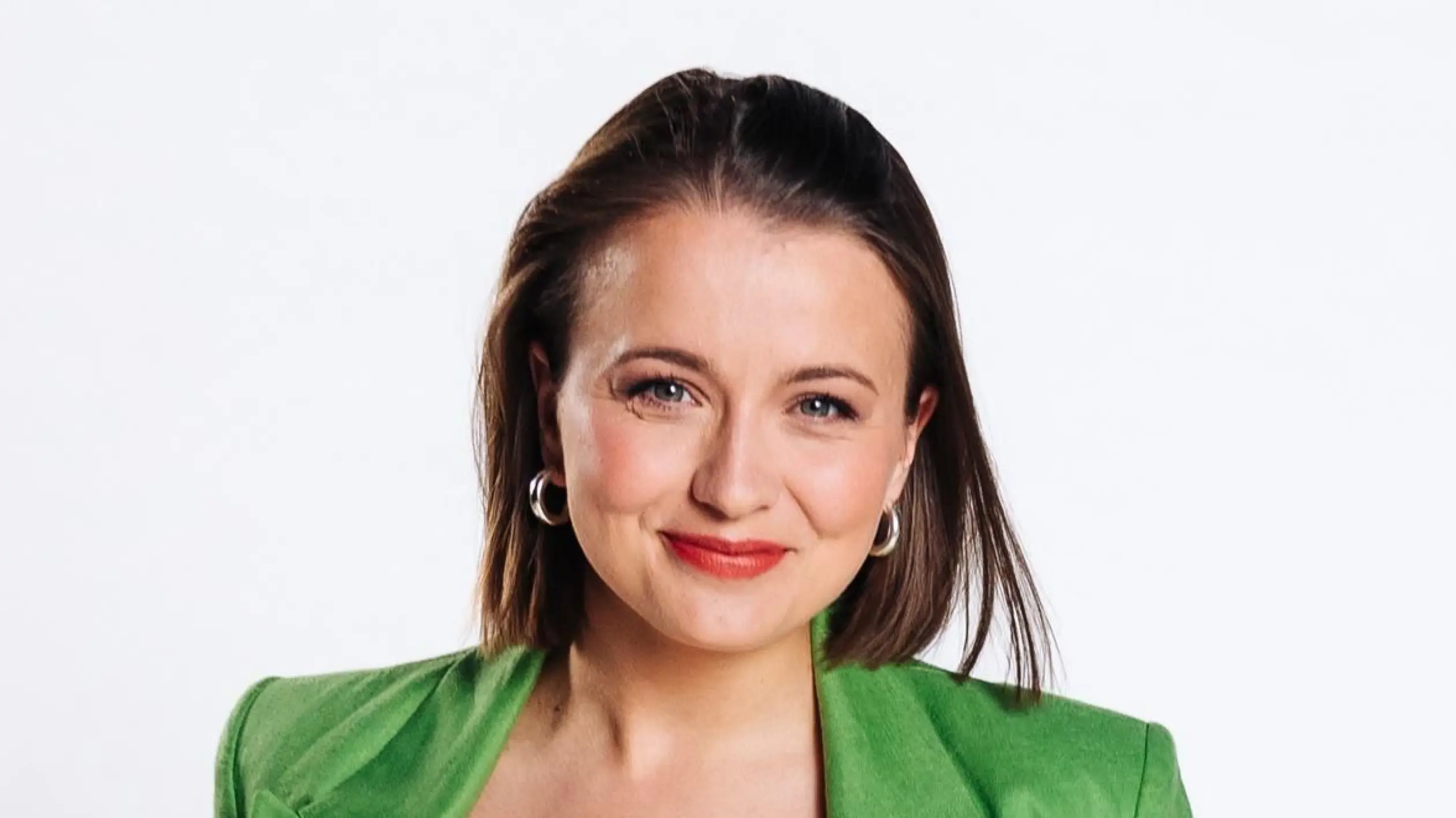 AWZ-Serienrolle Lucie Ziegler (Julia Wiedemann) ist aktuell Single.