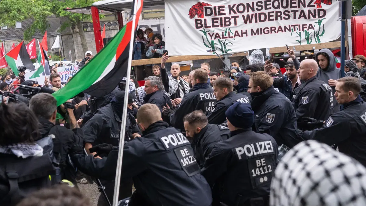 Propalästinensische Demonstrationen zum 77. Nakba-Tag