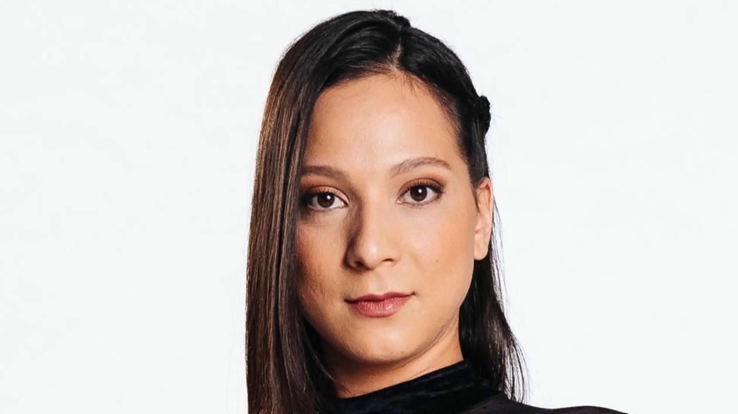 Zwei Männer buhlen bei "Alles was zählt" um das Herz von Charlie (Shaolyn Fernandez).