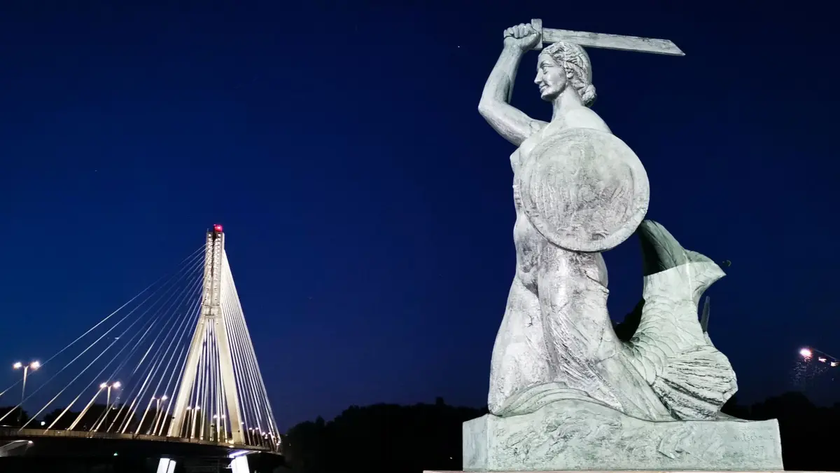 Meerjungfrau-Statue an der Świętokrzyski-Brücke