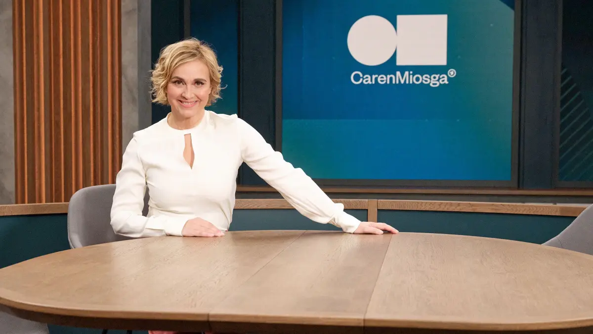 Die Sendung mit Caren Miosga läuft immer sonntags in der ARD. Wie heißen die Themen und Gäste am 25. Mai 2025?