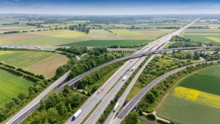 A8-Nadelöhr kommt weg, A7-Ausbau liegt weitere Jahre auf Eis