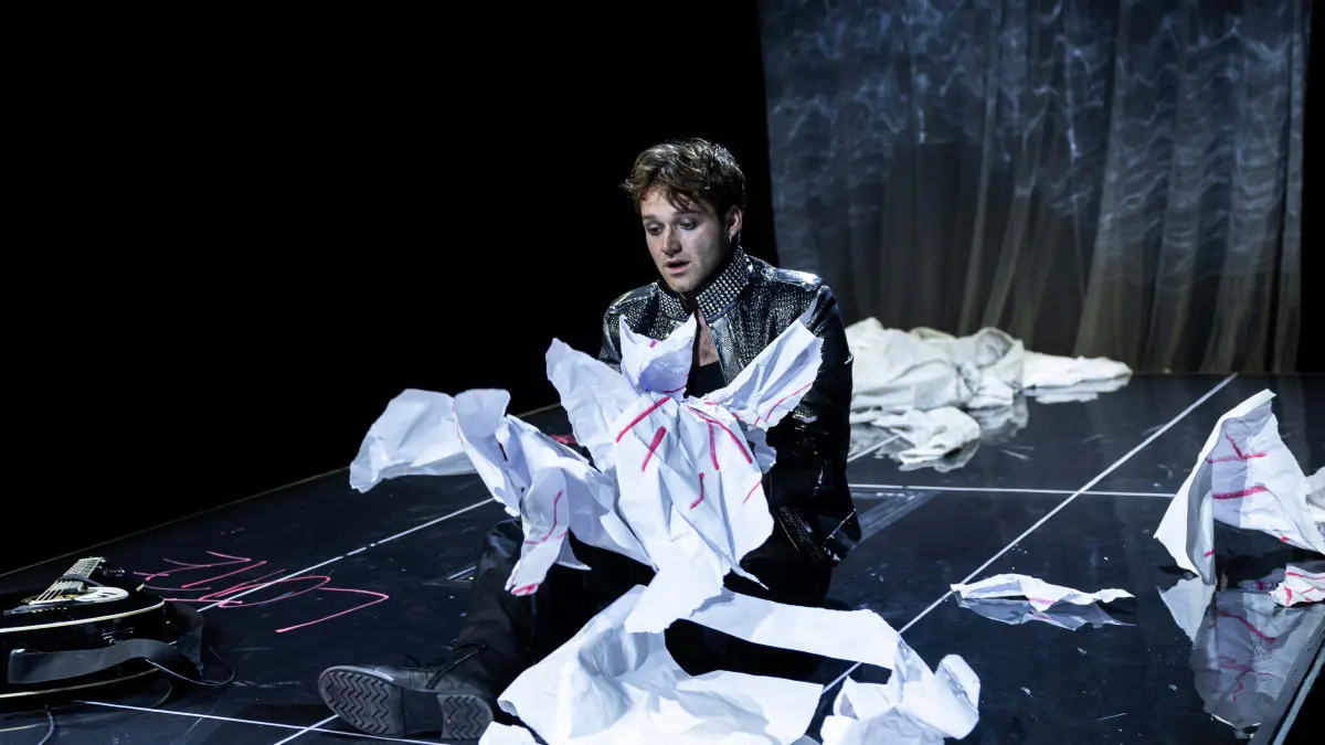 Samson Fischer in "Die Leiden des jungen Werthers" im Podium des Theaters Ulm.