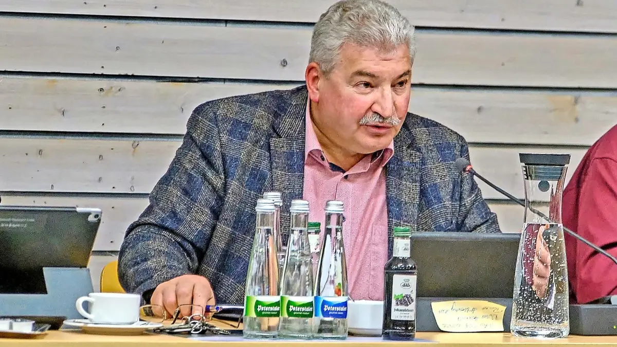 Uwe Hellstern
