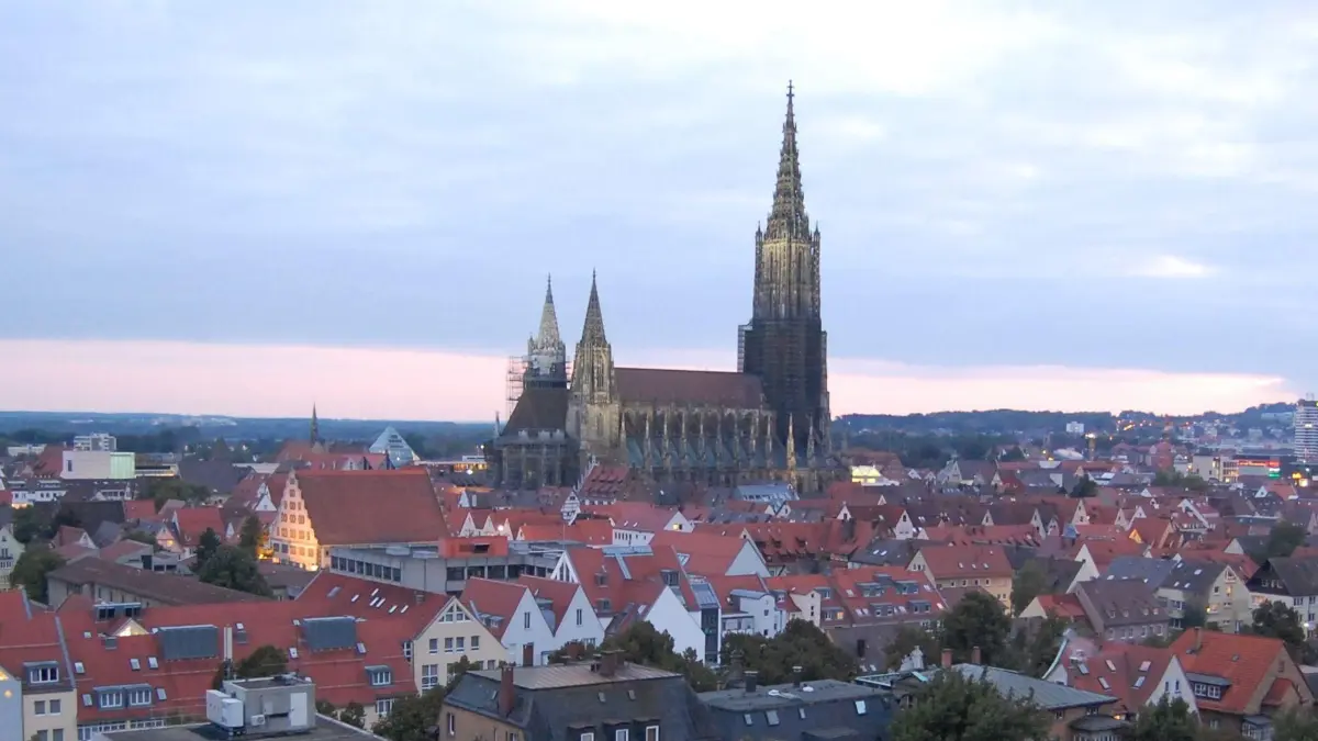 Ulm, Ulmer Münster: Ulmer Münster, fotografiert vom Turm der St.-Georg-Kirche