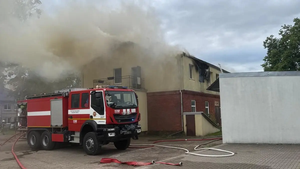 Ein Brand hat das Pfarrhaus in Crailsheims Partnerstadt Jurbarkas zerstört.
