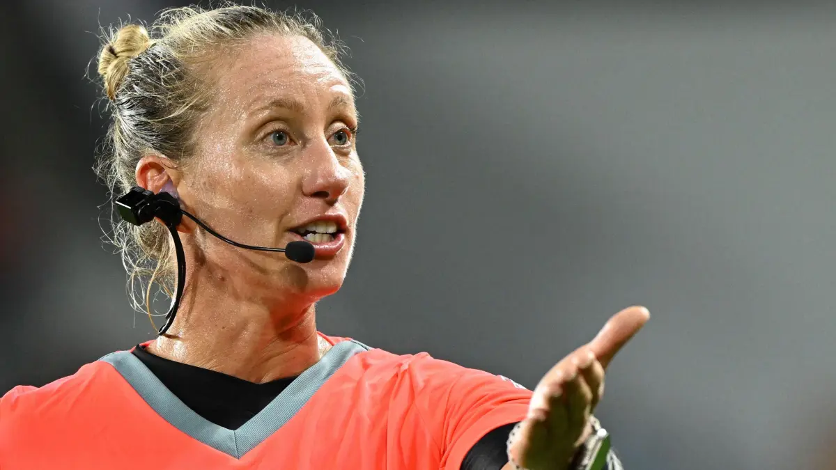 US referee Tori Penso gestures during the FIFA Club World Cup 2025 Group G football match between Italy's Juventus and UAE's Al Ain FC at the Audi Field stadium Washington, DC, on June 18, 2025. (Photo by ROBERTO SCHMIDT / AFP)