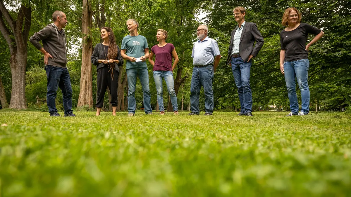 Alter Friedhof: Pressetermin Klimabaum-Aktion „Jeder Baum zählt!“