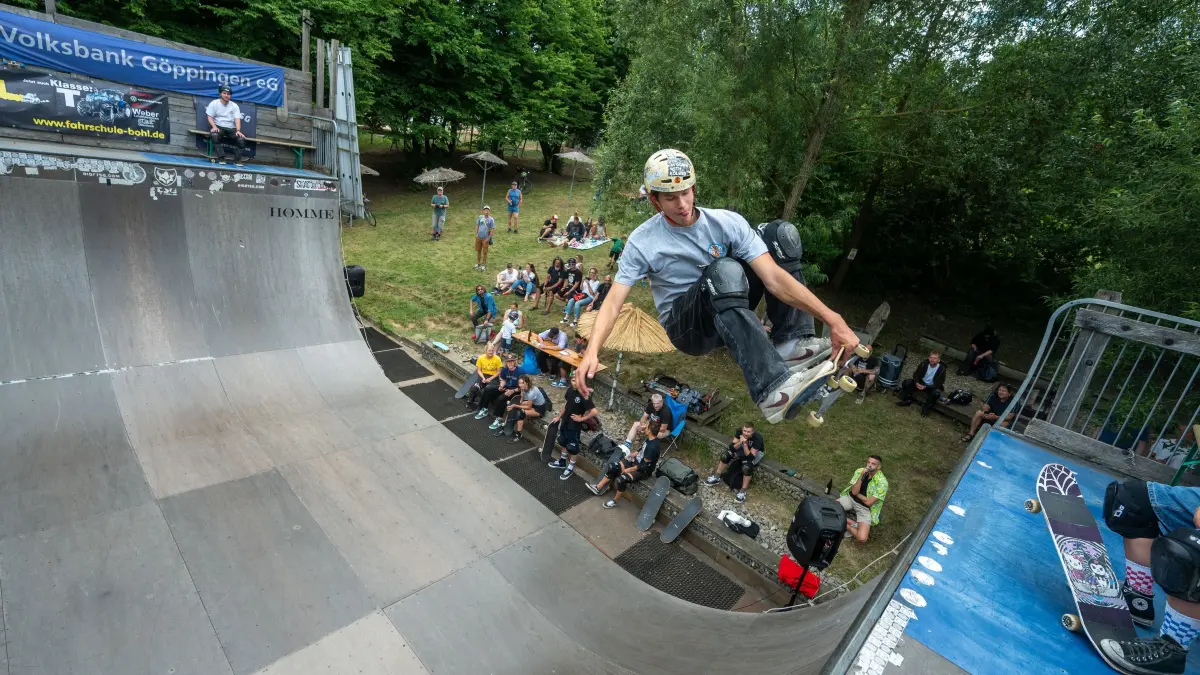 Vert Rock Festival, Contest und im Anschluss Musik
