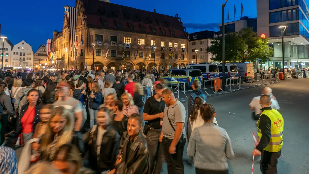 Schwörmontag Ausklang in der Stadtmitte Ulm