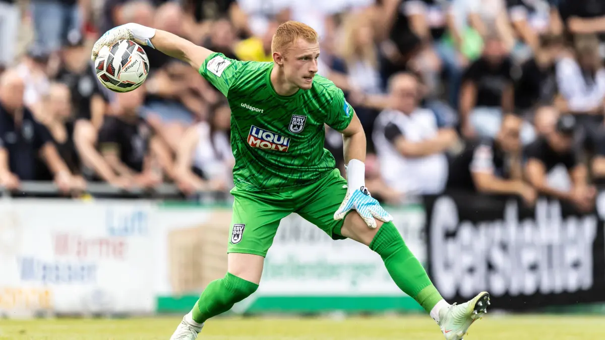 Fussball, Saison 2025/2026, 3. Liga, Landesliga, RODI Sportpark Mietingen, 2. Runde Verbandspokal / WFV-Pokal (Württembergischer Pokal), SSV Ulm 1846 Fußball - SV Mietingen, 23.07.2025: Fussball, Saison 2025/2026, 3. Liga, Landesliga, RODI Sportpark Mietingen, 2. Runde Verbandspokal / WFV-Pokal Württembergischer Pokal, SSV Ulm 1846 Fußball - SV Mietingen, 23.07.2025 23.07.2025, Fussball, Saison 2025/2026, 3. Liga, Landesliga, RODI Sportpark Mietingen, 2. Runde Verbandspokal / WFV-Pokal Württembergischer Pokal, SSV Ulm 1846 Fußball - SV Mietingen, 12 Marvin Seybold SSV Ulm 1846 Fußball Foto: Lucca Fundel Mietingen RODI Sportpark Baden-Württemberg Deutschland *** Soccer, Season 2025 2026, 3 Liga, Landesliga, RODI Sportpark Mietingen, 2 Runde Verbandspokal WFV Pokal Württembergischer Pokal , SSV Ulm 1846 Fußball SV Mietingen, 23 07 2025 23 07 2025, Soccer, Season 2025 2026, 3 Liga, Landesliga, RODI Sportpark Mietingen, 2 Runde Verbandspokal WFV Pokal Württembergischer Pokal , SSV Ulm 1846 Fußball SV Mietingen, 12 Marvin Seybold SSV Ulm 1846 Fußball Foto Lucca Fundel Mietingen RODI Sportpark Baden Württemberg Germany