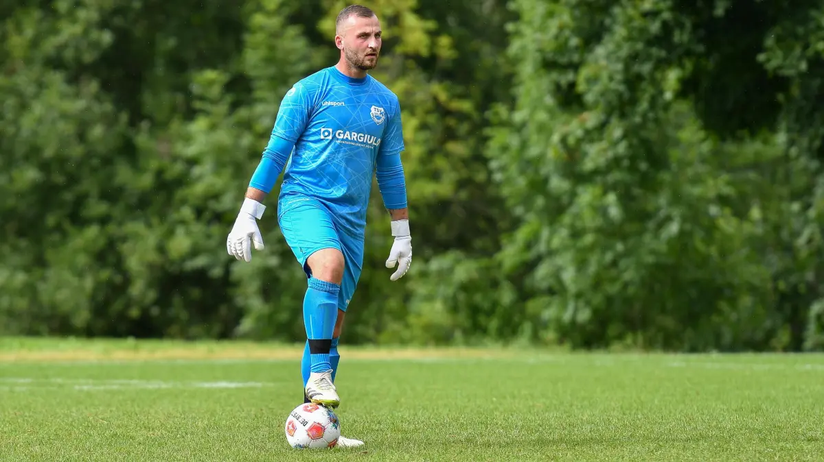 TSV Ofterdingen vs. TV Derendingen, Steinlach Cup 2025, Finale, Fussball, 27.07.2025: Pascal Textor (TSV Ofterdingen, #34)
TSV Ofterdingen vs. TV Derendingen, Steinlach Cup 2025, Finale, Fussball, 27.07.2025,
Foto: Eibner-Pressefoto/Ralph Kunze