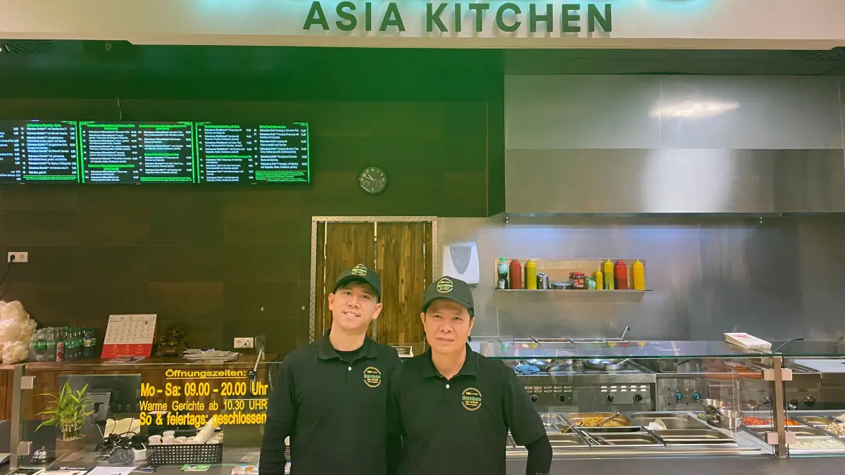 Die vietnamesische Familie Nguyen betreibt im "Kaufland" in der Hechinger Kaullastraße das "Bamboo Asia Kitchen" und in Mössingen ein Wok-Restaurant. Im Herbst wollen die Gastronomen ein asiatisches Restaurant am Obertorplatz eröffnen. Sternenbäck Hechingen