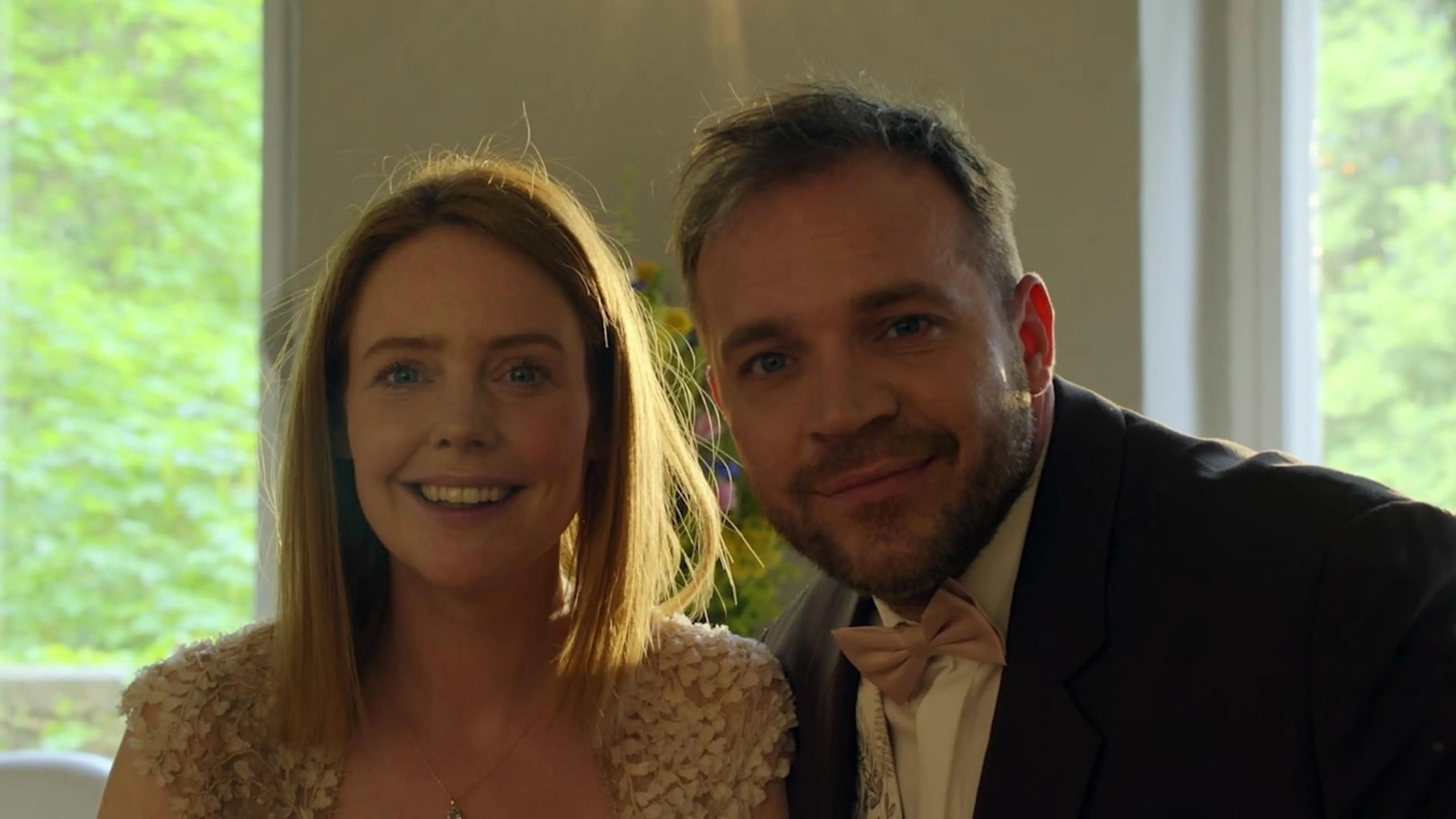 Toni (Olivia Marei) und Erik (Patrick Heinrich) haben geheiratet.