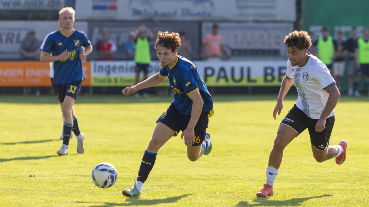 SSV Ehingen-Süd - VfR Heilbronn 1:1 Verbandsliga Fußball Stefan Haiß