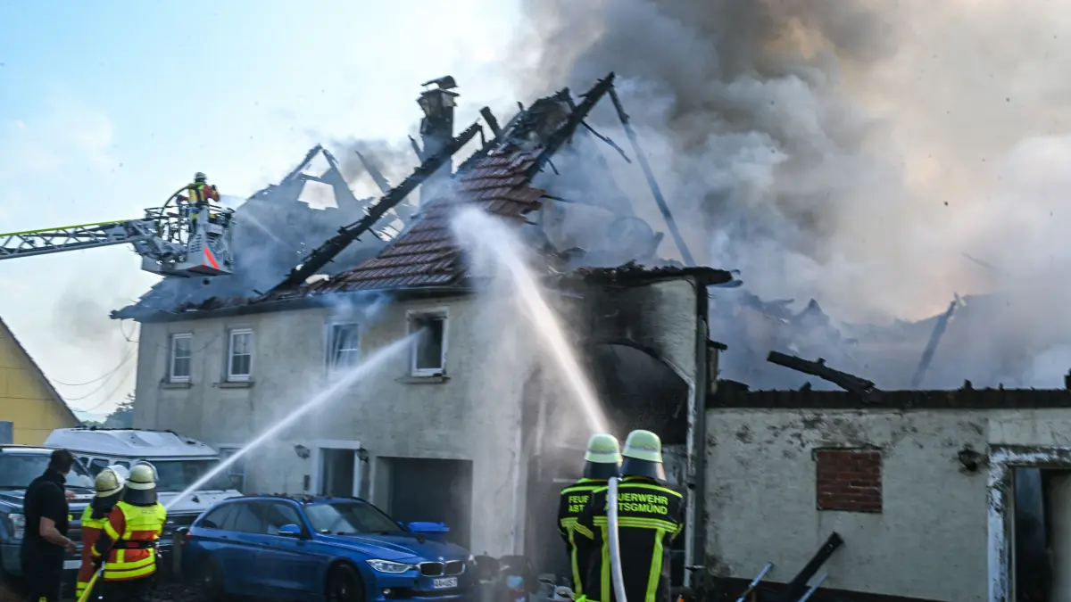 Brand in Abtsgmünd: Wohnhaus steht in Flammen