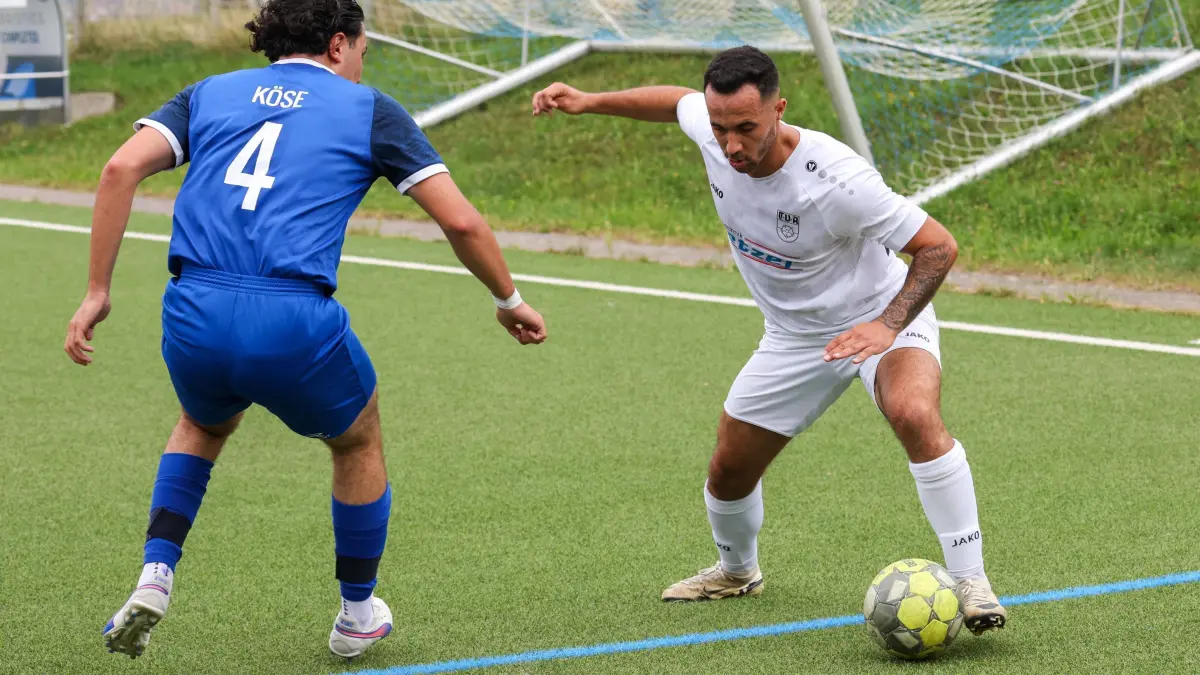 TSV Eschenbach II - TV Altenstadt: TSV Eschenbach II - TV Altenstadt
Mohamad Dhainy (20) TVA und Ahmet Köse (4)