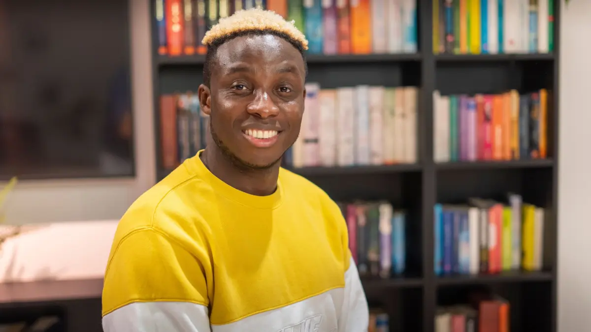 FKV/TSV Neu-Ulm: Neue Spielgemeinschaft verpflichtet nigerianischen Ex-Profi Henry Paago, dessen Frau tanzt beim FKV.