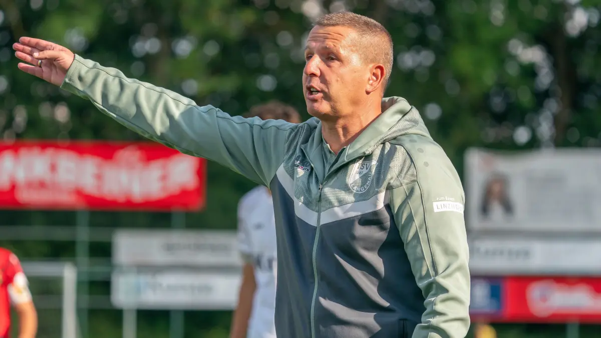 Fußball Bezirksliga Donau/Iller: Benjamin Bilger, Trainer des TSV Langenau