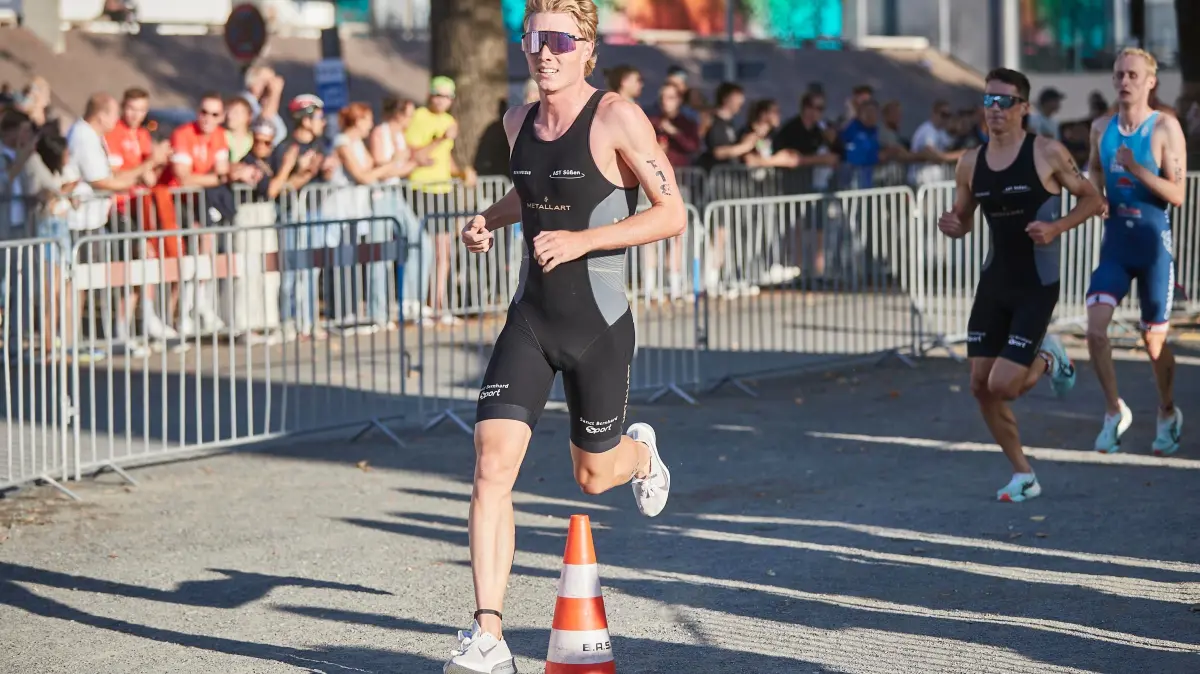 18. Maschsee Triathlon Hannover 2025, Triathlon, 1. Bundesliga, Saison 2025 06.09.2025: Peter Luftensteiner (METALLART-Team AST Suessen #18)
18. Maschsee Triathlon Hannover 2025, Triathlon, 1. Bundesliga, Saison 2025 06.09.2025
FOTO: Eibner-Pressefoto/Jan-Frederic Helbig
