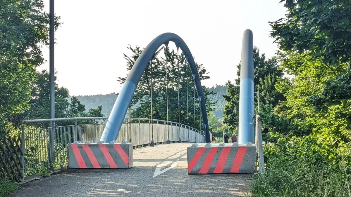 Kiebinger Neckarbrücke: Kiebinger Neckarbrücke 08/25