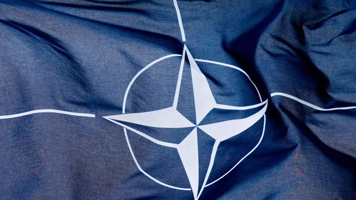 Nato-Flagge