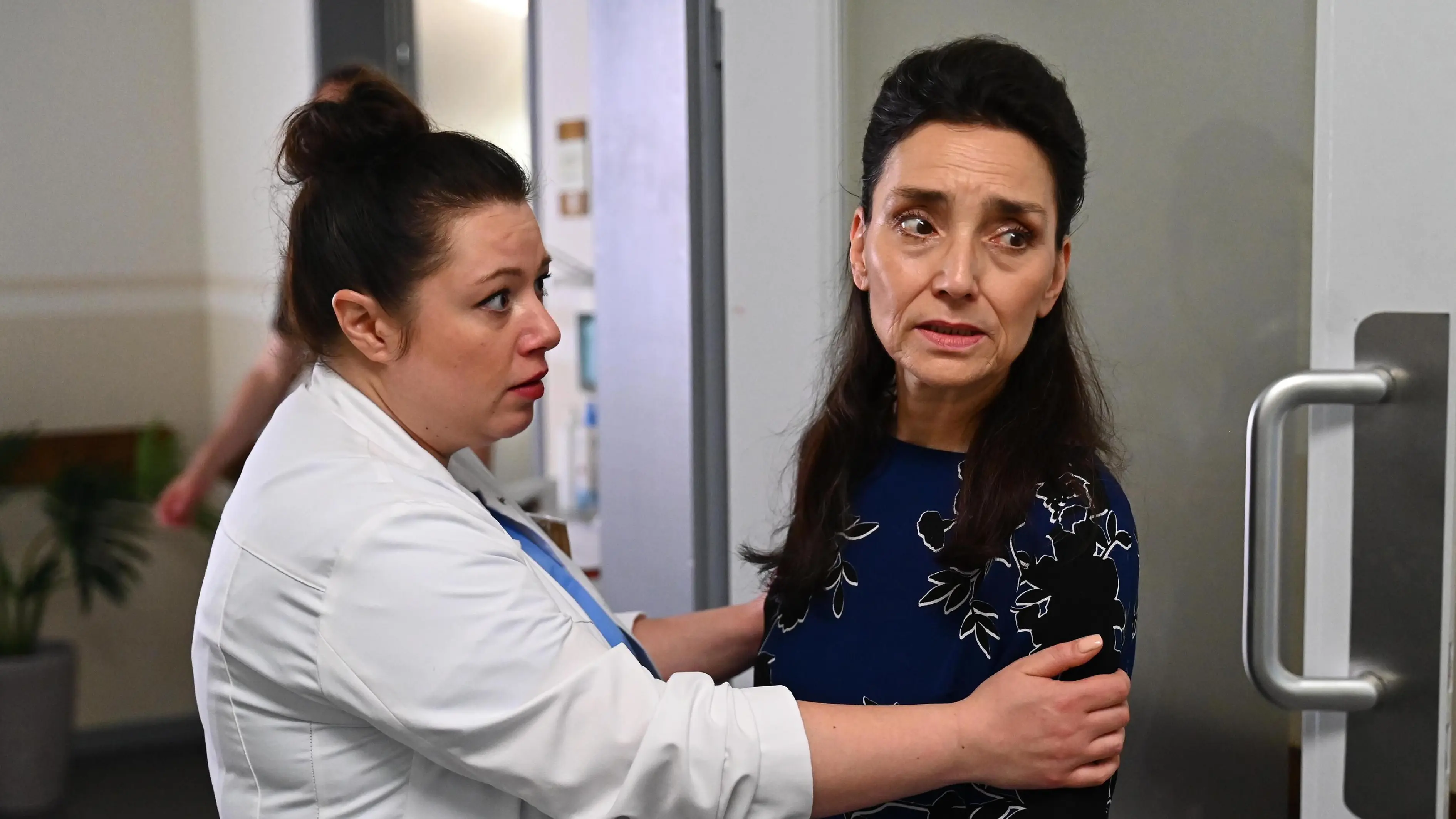 AWZ-Folge 4789 auf RTL+: Stirbt Richard den Serientod? | swp.de