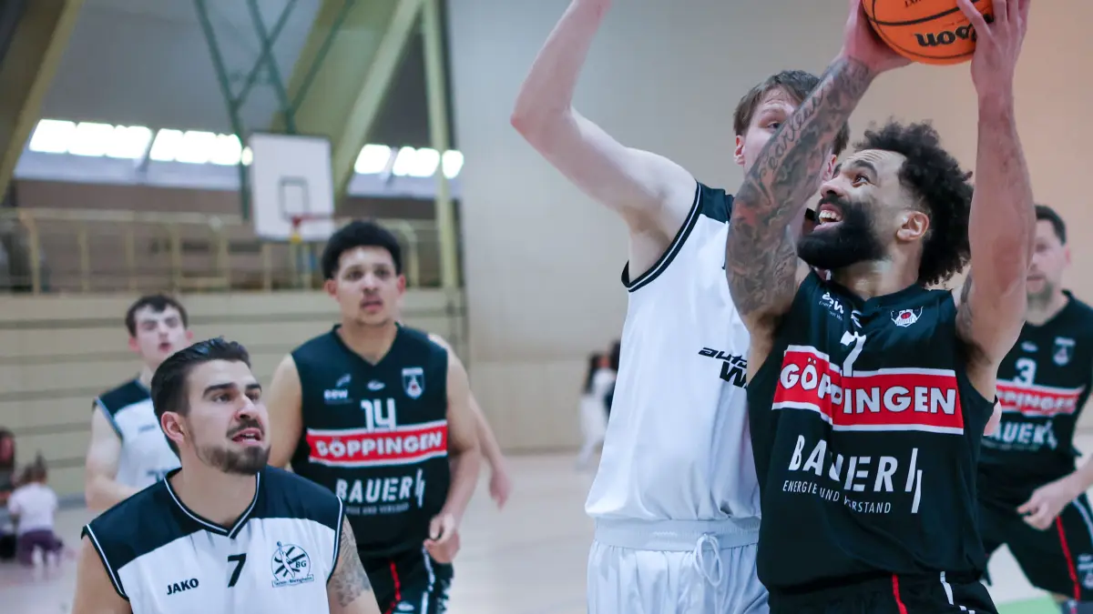 Lokomotive TS Göppingen - BG Tamm/Bietigheim
Xavier Matthew Colbert (7)