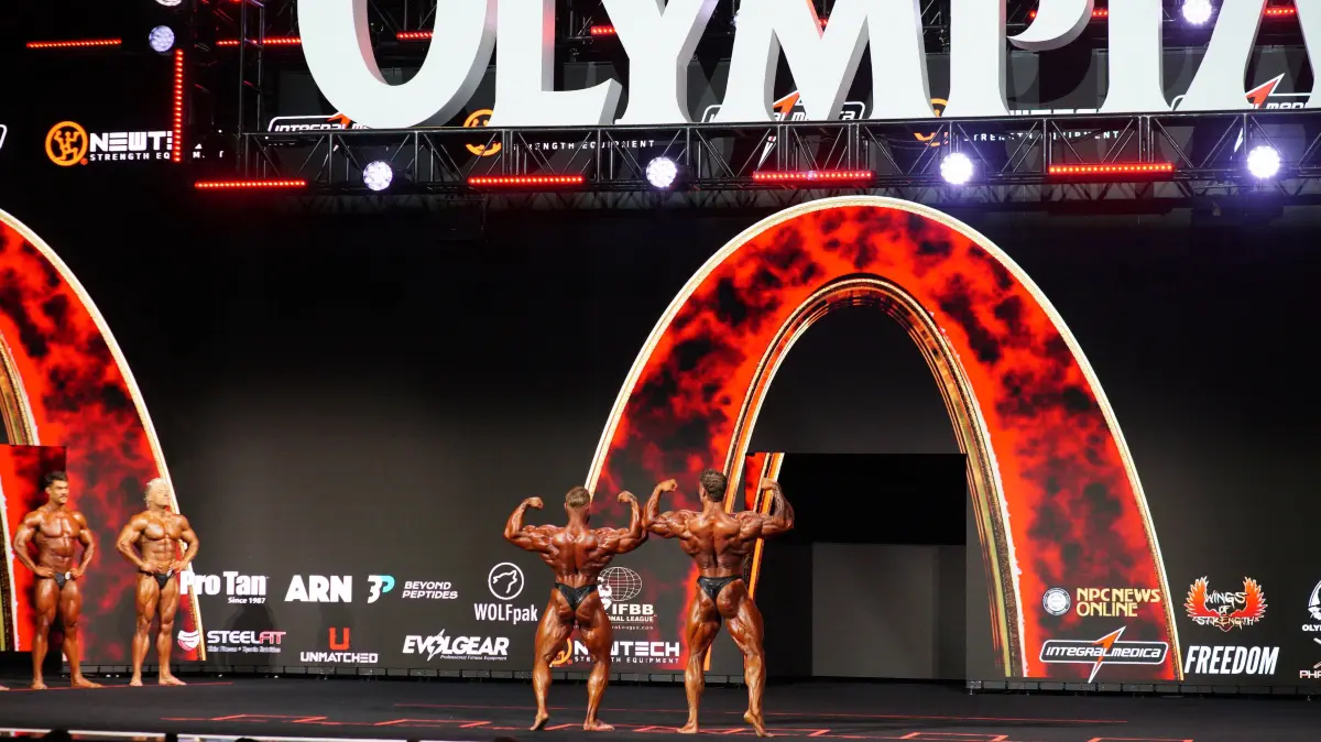 October 12, 2024, Las Vegas, Nevada, Las Vegas, Nv, United States: Mike Sommerfeld L and Chris Bumstead R perform at the Classic Physique division at the 2024 Mr. Olympia at Resorts World on October 12, 2024, in Las Vegas, Nevada, United States. /PxImages Las Vegas, Nevada United States - ZUMAp175 20241012_zsa_p175_510 Copyright: xDiegoxRibasx