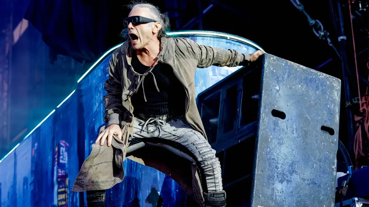 Iron-Maiden-Sänger Dickinson