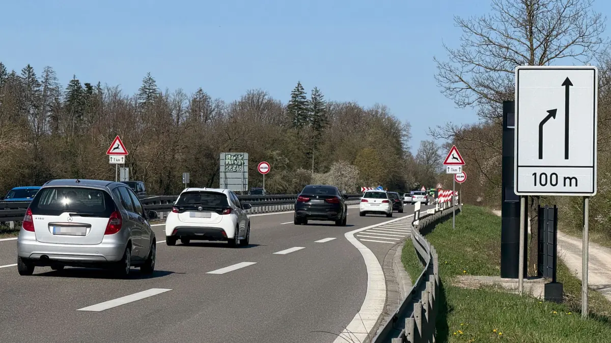 Die B 27 ist die Hauptverkehrsader, die den Zollernalbkreis mit der Region Stuttgart verbindet. Der Ausbau zwischen Bodelshausen und Nehren liegt nun offenbar vorerst auf Eis.