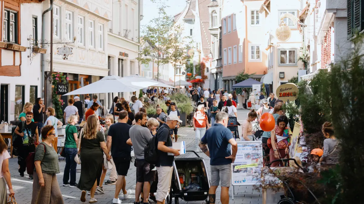 GässlesMarkt und Green Parking Day 10-16 Uhr (Platz-Herren-Pfauen-Dreiköniggasse)