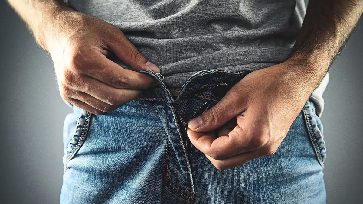 Pädophiler Exhibitionist Symbolfoto