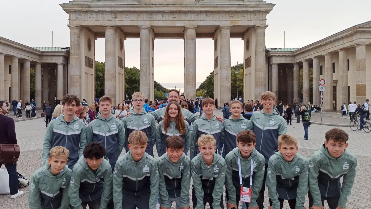 Fußball Schulzentrum Bühlertann beim Bundesfinale Jugend trainiert für Olympia 2025
