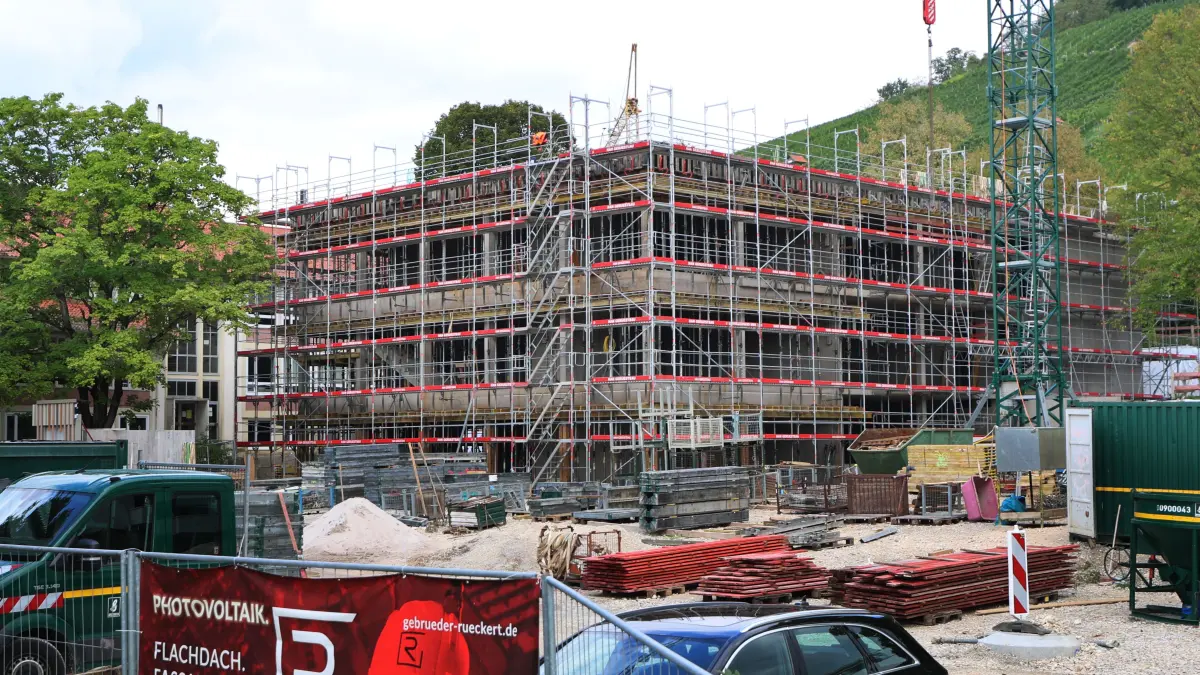 Dietrich-Bonhoeffer-Gymnasium Metzingen Gymnasium DGB Neubau naturwissenschaftlicher Trakt NWT NW-Trakt