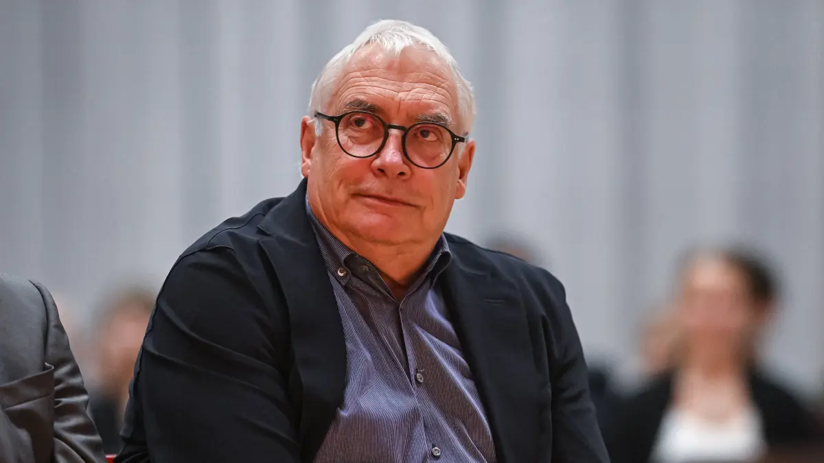 Verabschiedung OB Peter Rosenberger: Horb (Kreis Freudenstadt) 09.10.2025
Verabschiedung Oberbuergermeister Peter Rosenberger:
Geschaeftsfuehrer, Uwe Gfroerer (Firmengruppe Gfroerer)
FOTO: Pressefoto ULMER / Markus Ulmer
xxNOxMODELxRELEASExx