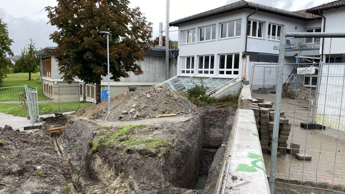 Baustelle auf dem Gelände der Grund- und Werkrealschule in Oberrot.