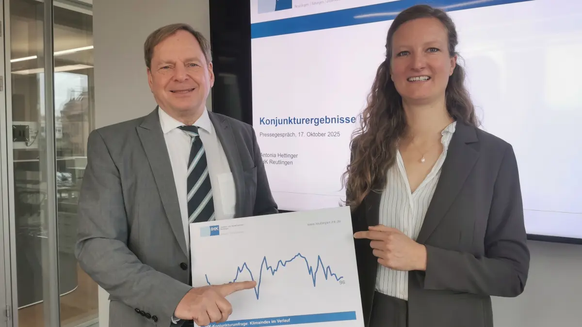IHK-Umfrage zur Konjunktur: Hauptgeschäftsführer Wolfgang Epp und Expertin Antonia Hettinger.
