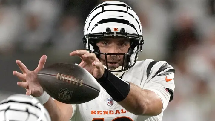 Welche Spiele übertragen RTL und DAZN in Woche 9?