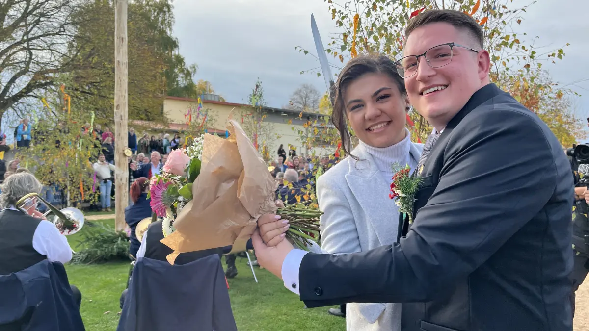 Hammeltanz 2025 in Onolzheim, Siegerpaar Samanta Breitkreuz und Simon Kiehlbrey